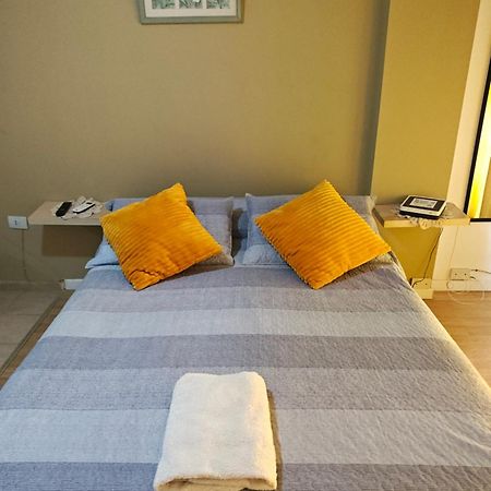 Appartement Acogedor Monoambiente Con Parking à Neuquén Extérieur photo