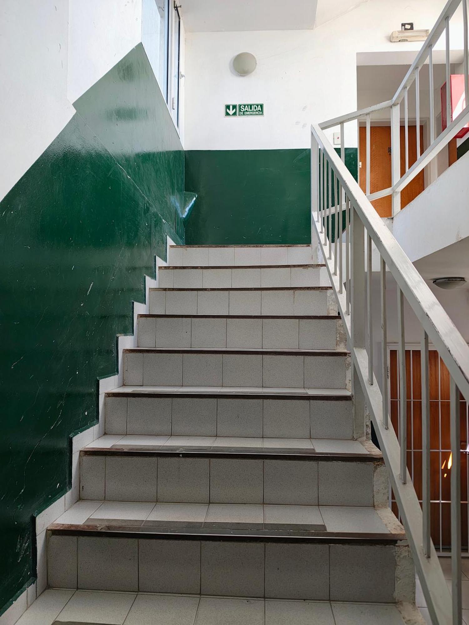 Appartement Acogedor Monoambiente Con Parking à Neuquén Extérieur photo